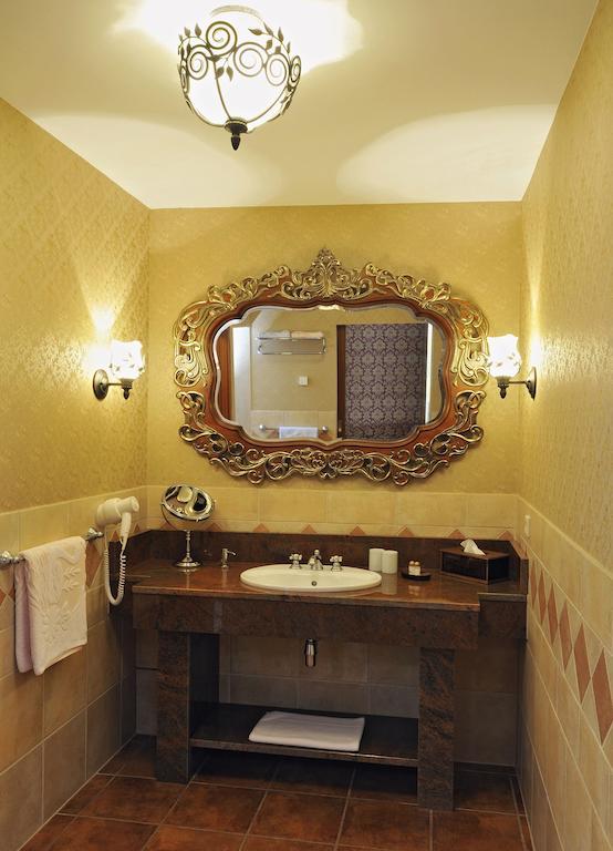 Burg Hotel Romantik Gotha Habitación foto